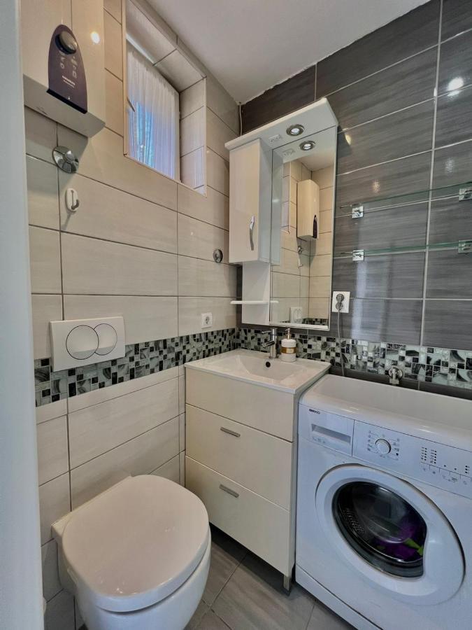Apartment Kiki Kotor Eksteriør bilde