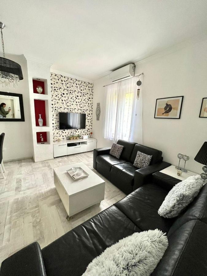 Apartment Kiki Kotor Eksteriør bilde