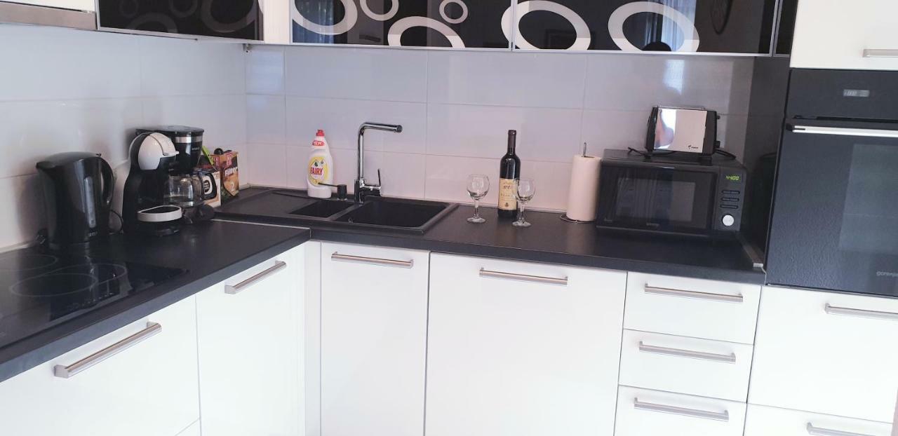 Apartment Kiki Kotor Eksteriør bilde